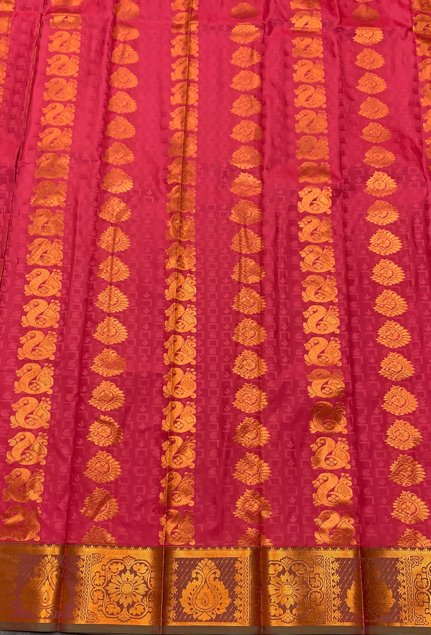 Vegan Silk Saree Peach Pink Colour Saree with Copper Border