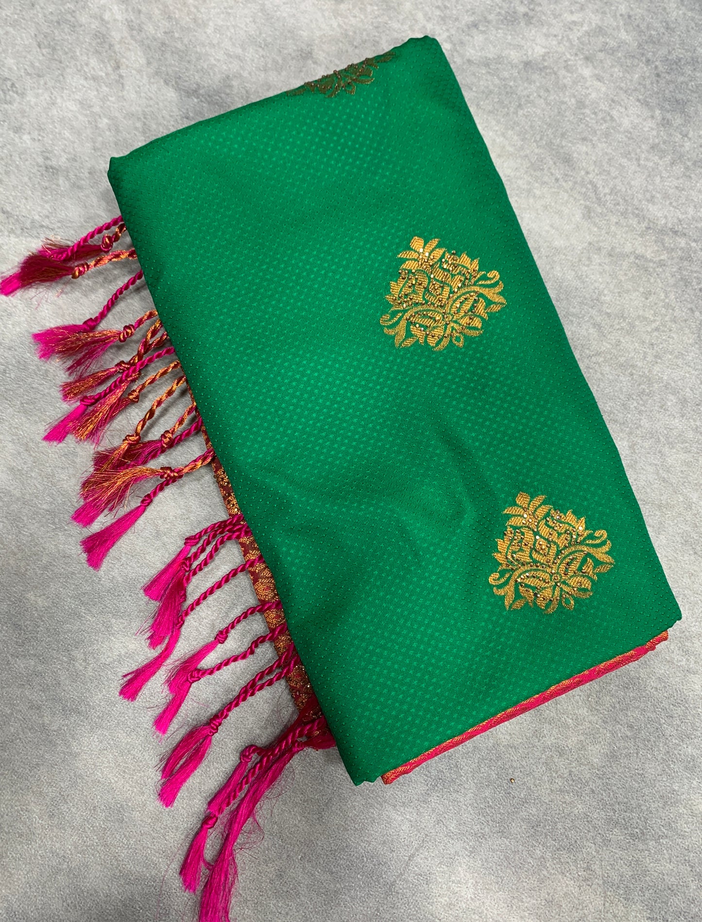 Soft Vegan Silk Saree Light Green Colour with Pink and Copper Border
