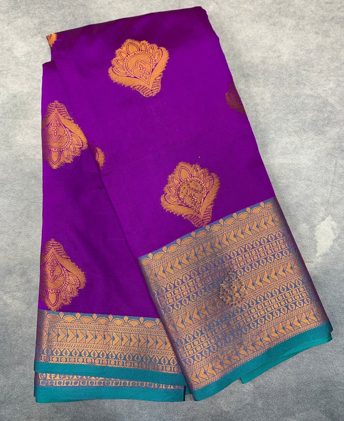 Soft Silk Casual Saree Magenta Colour with Rama Green and Golden Colour Border