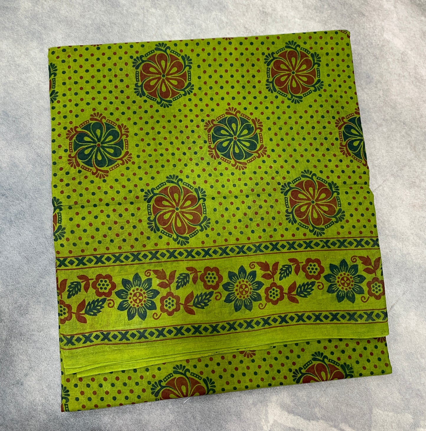 Chettinad Sungudi Cotton Olive Green Colour with Floral Design Border