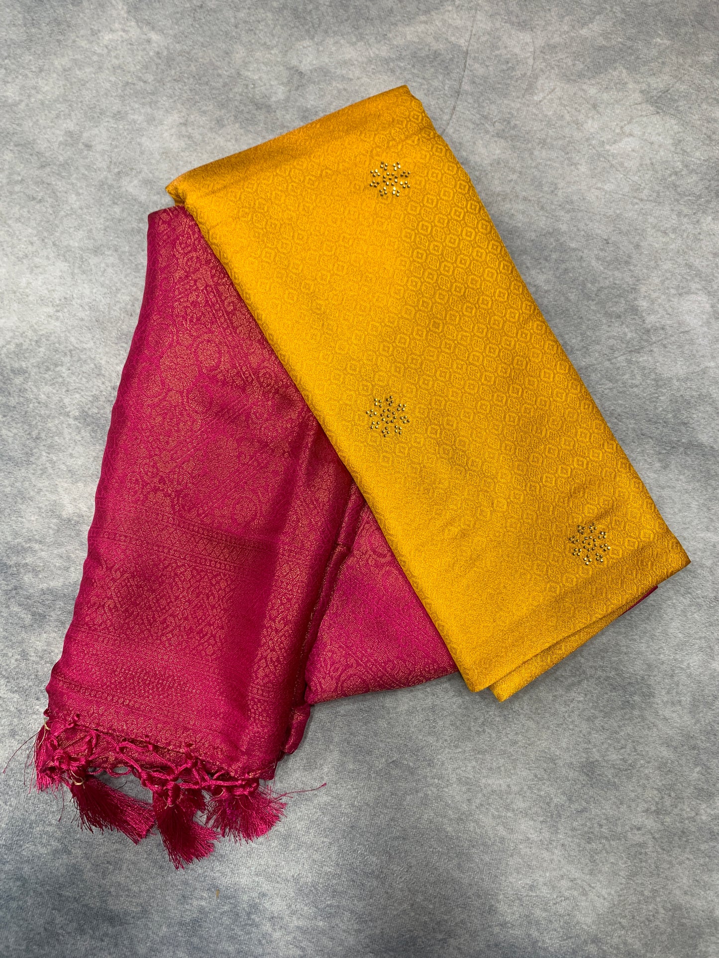 Soft Silk Saree Yellow Colour with Pink Pallu