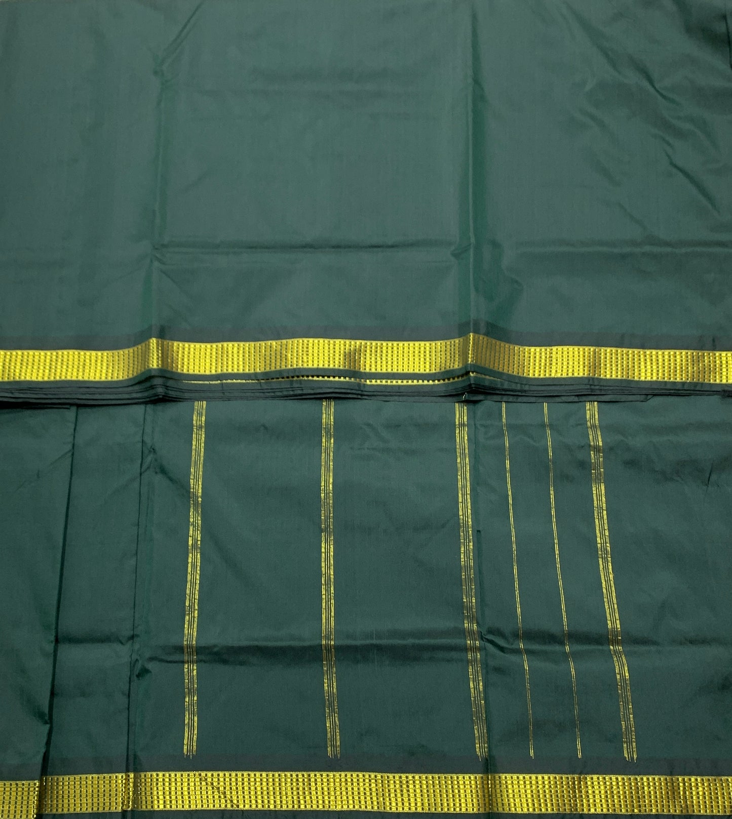 9 yards Vegan Silk Saree Dark Green Colour with Golden Border