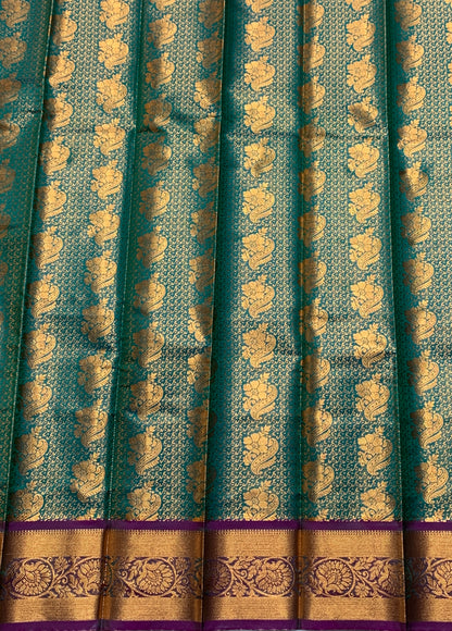 Vegan Silk Saree Green Colour with Copper and Magenta Border