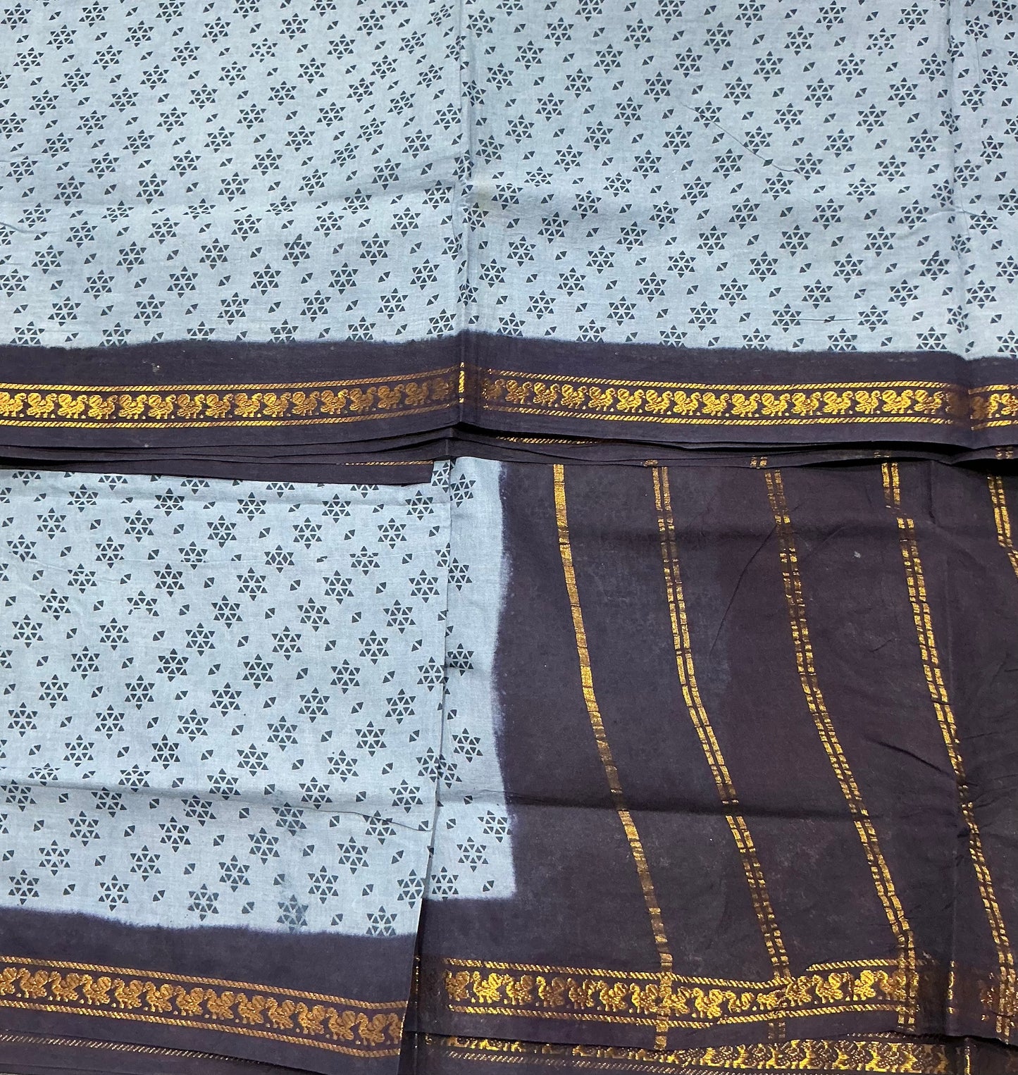 Chettinad Sungudi Cotton Gray Colour with Navy Blue Colour Border