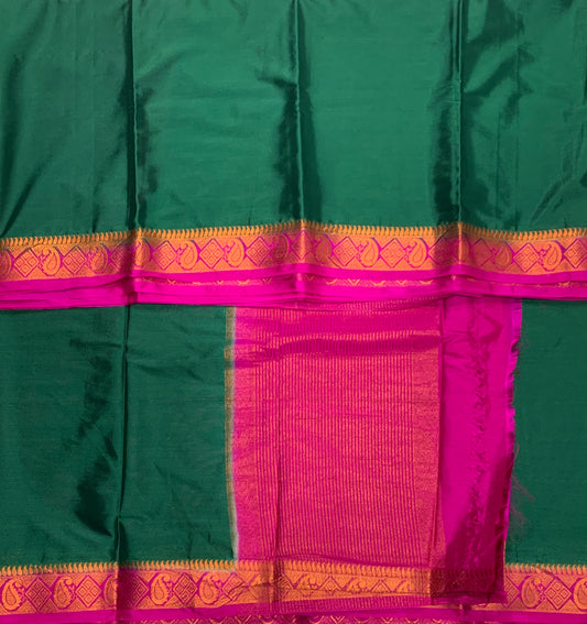 Crepe Saree Green Colour with Pink Border