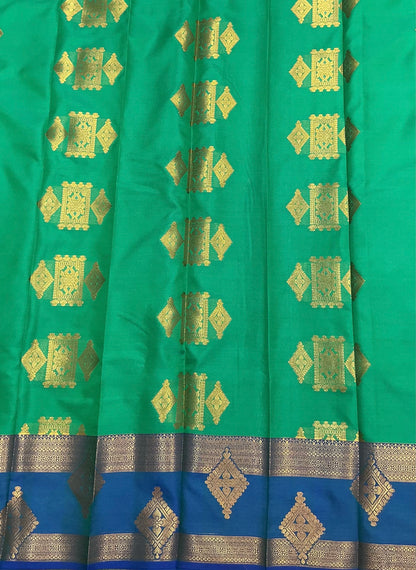Soft Silk Casual Saree Light Green Colour with Rettai Pettu Blue Colour Border