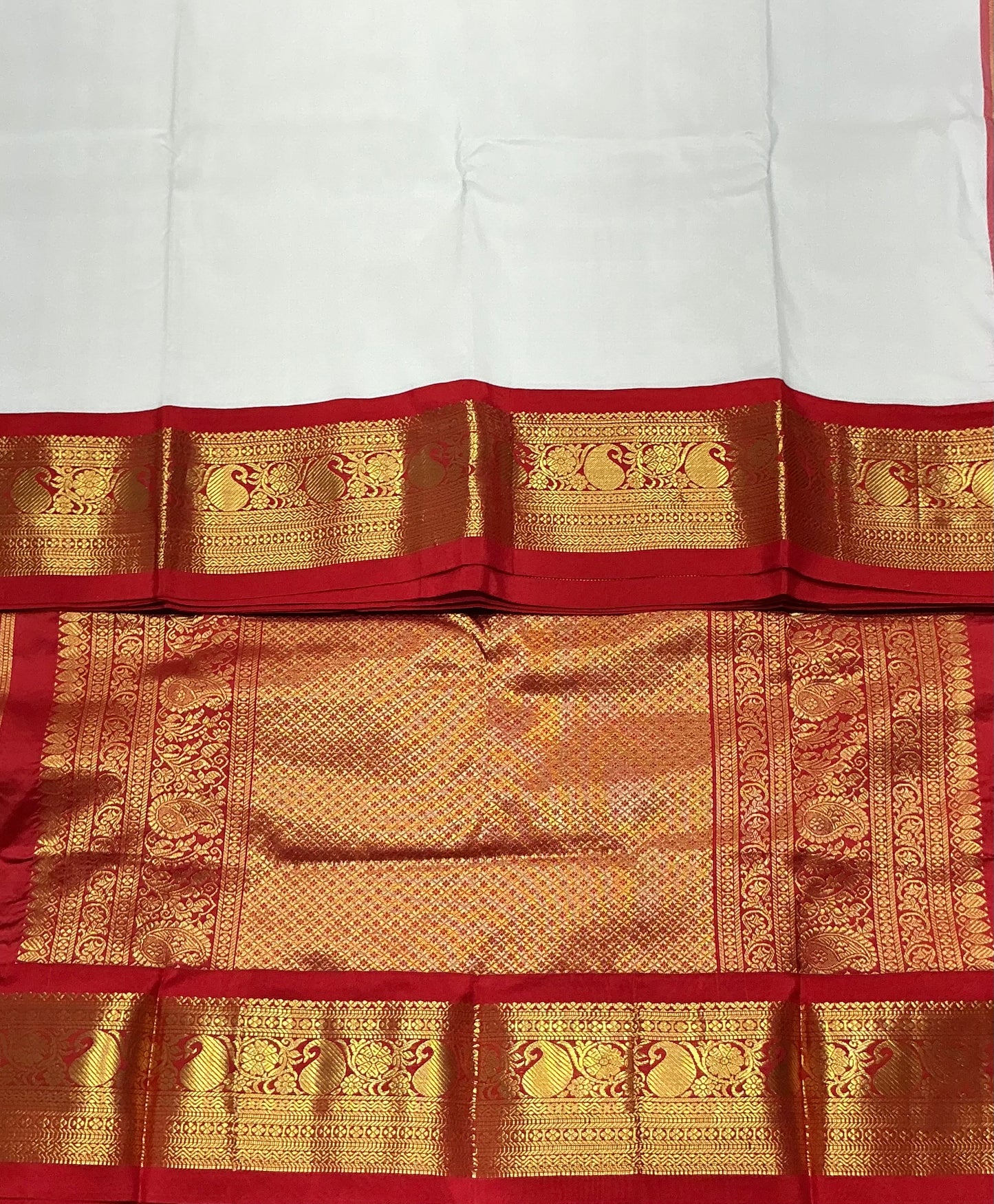 Pure Kanchipuram Silk Saree White Colour with Red Colour Border