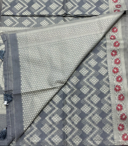 Chettinad Cotton Saree Gray Colour with Red Floral Motifs Sliver Zari Base Border