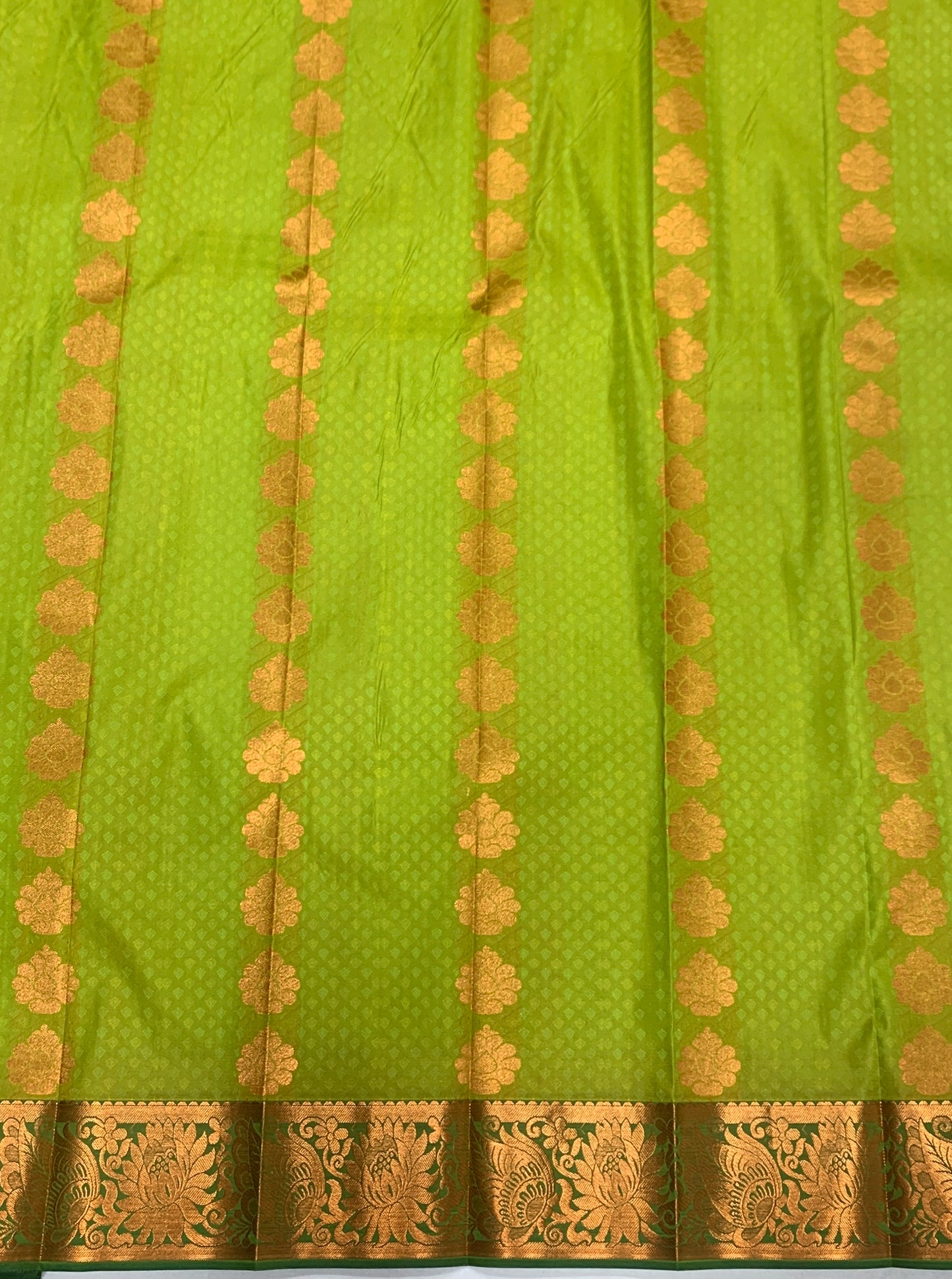 Vegan Silk Saree Apple Green Colour with Copper and Green Border