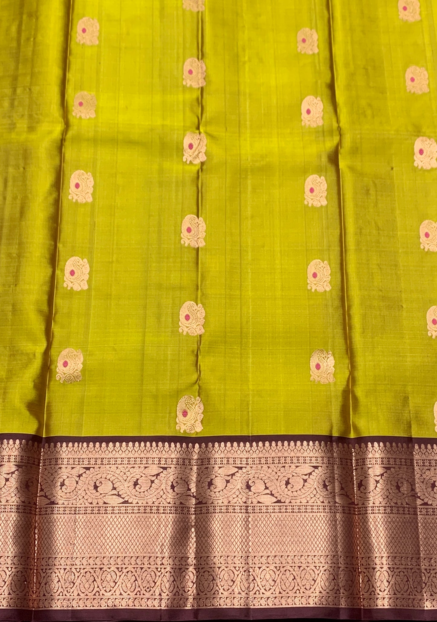 Pure Kanchipuram Silk Saree Olive Green Colour with Brown Border