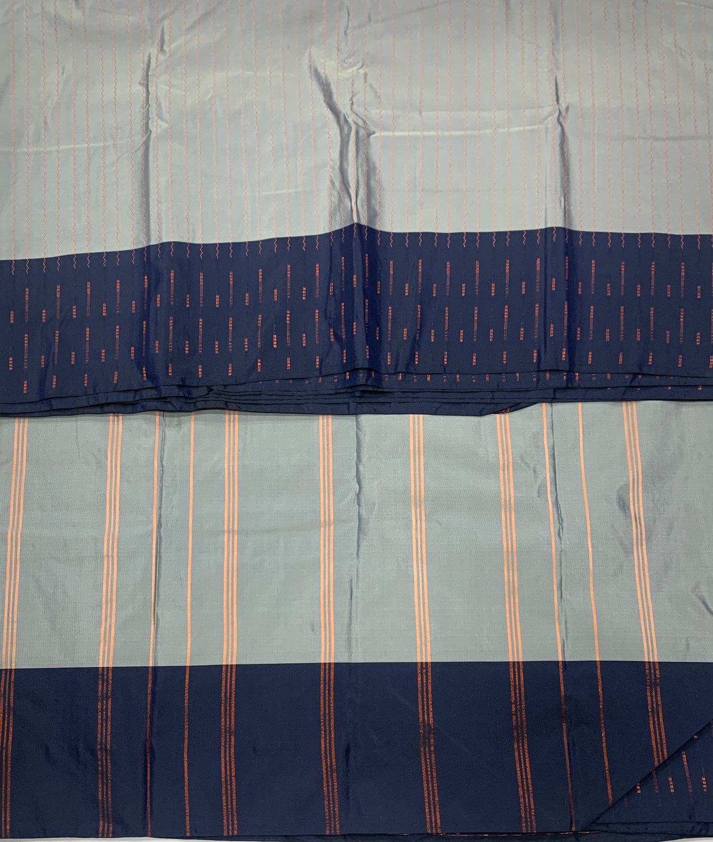 Arani Silk Saree Gray Colour Navy Blue Border