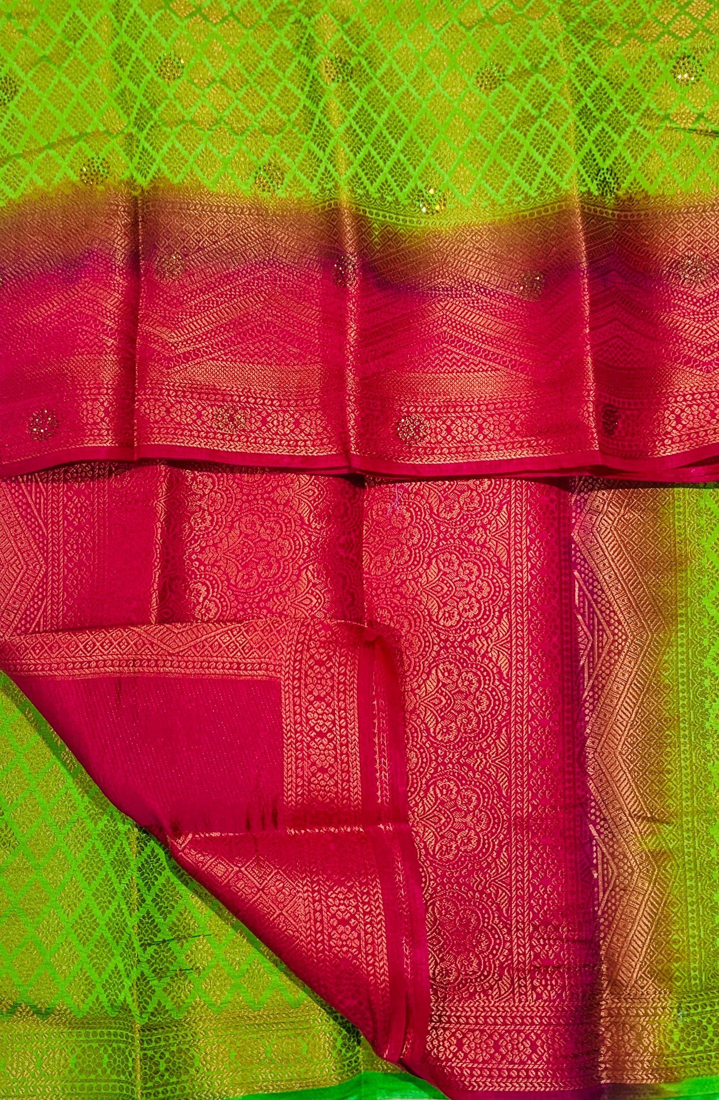 Soft Vegan Silk Saree Apple Green Colour with Pink Border