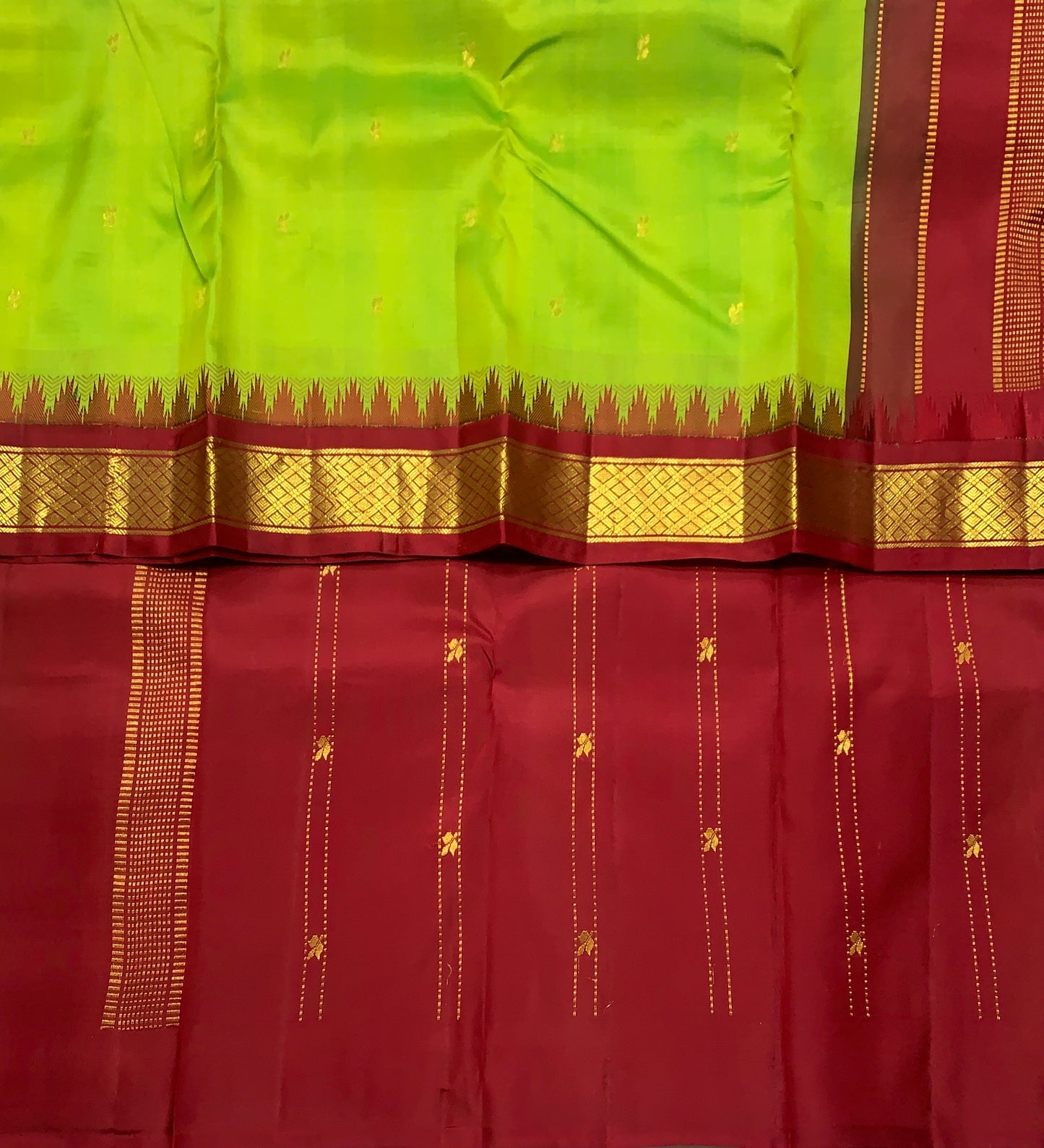 Pure Kanchipuram Silk Apple Green Colour with Brown Border