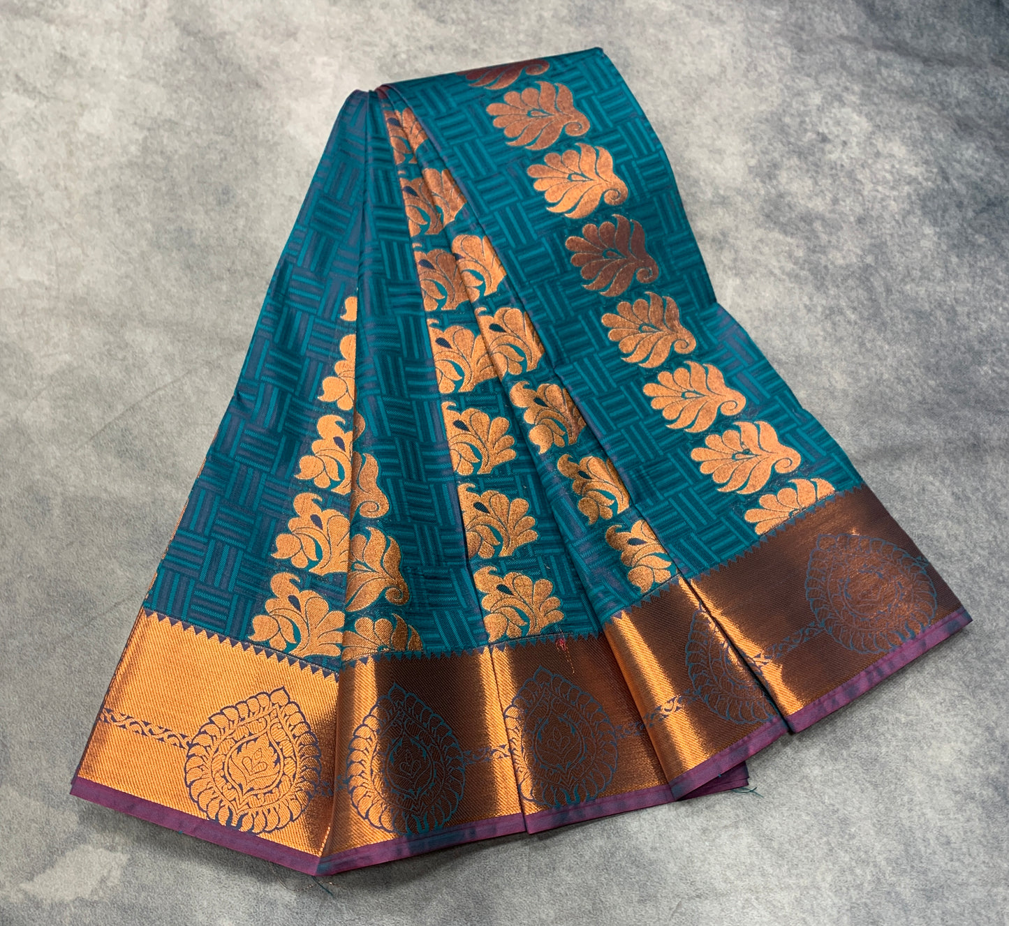 Vegan Silk Saree Rama Green Colour Saree with Copper Border