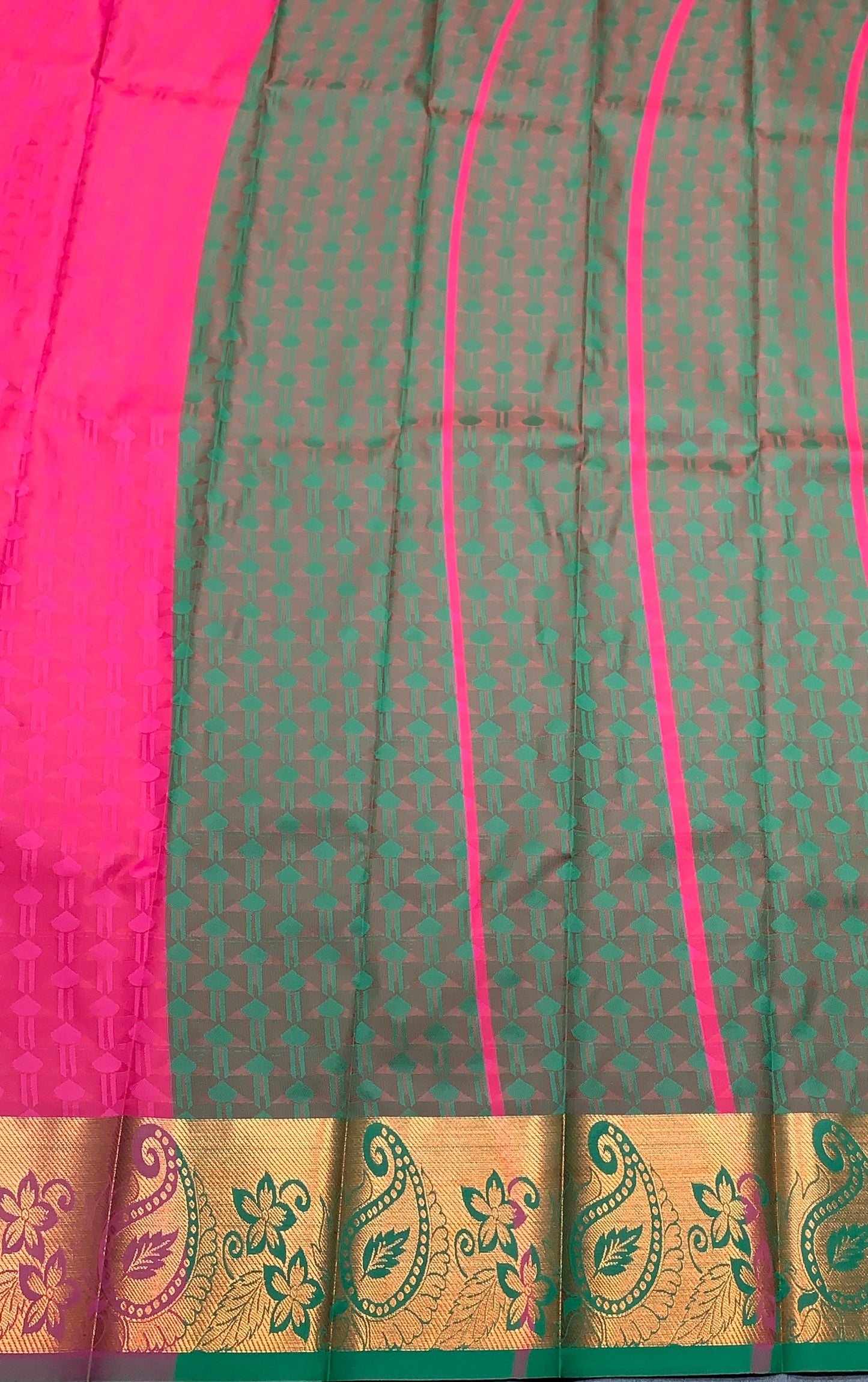 Synthetic Cotton Saree Light Pink Colour with Copper Border