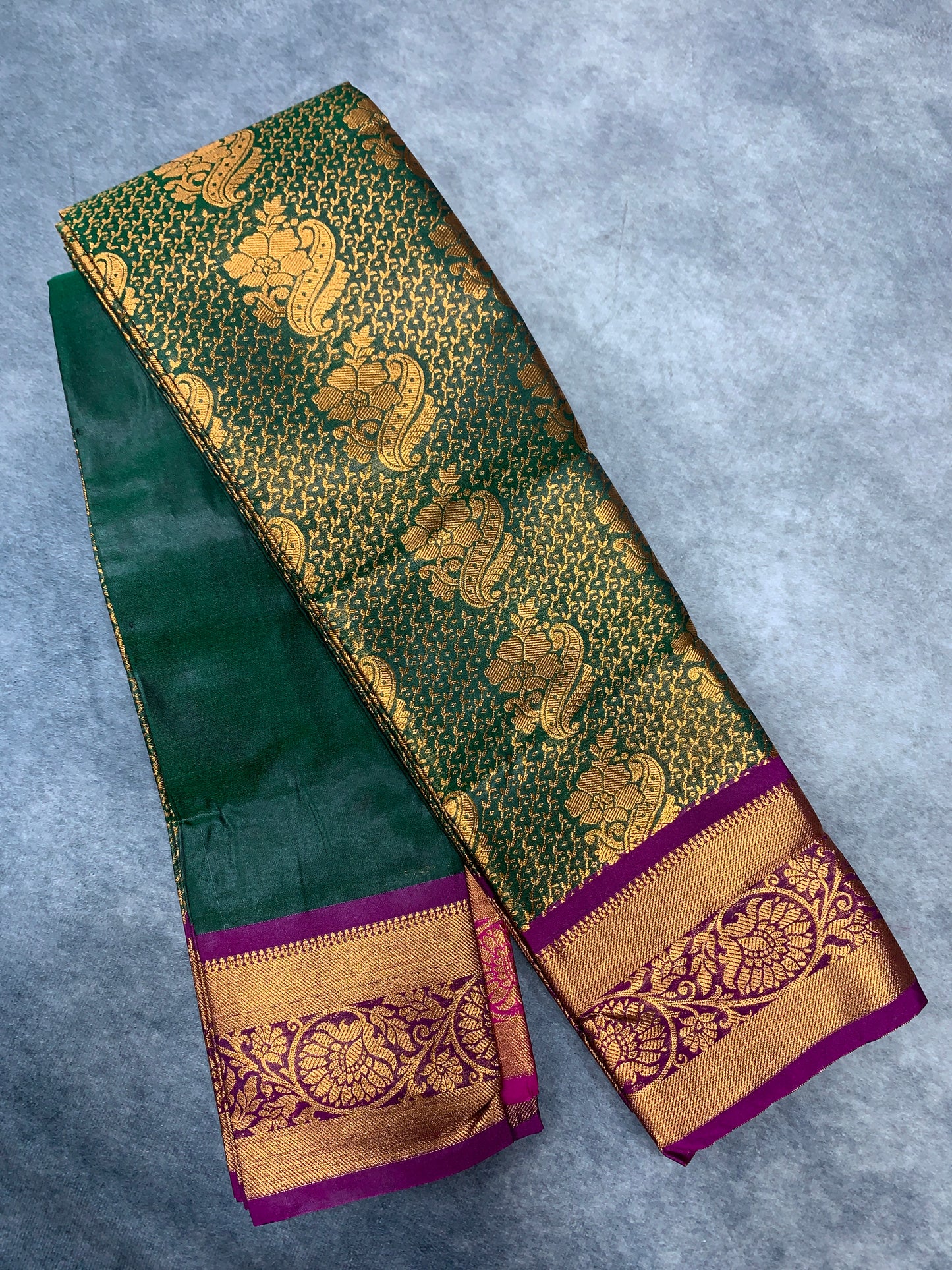 Vegan Silk Saree Green Colour with Copper and Magenta Border