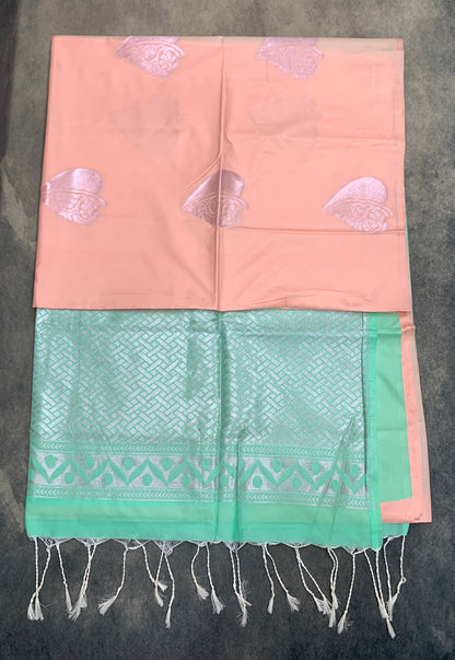 Art Silk Saree Light Salmon Pink Colour with Borderless