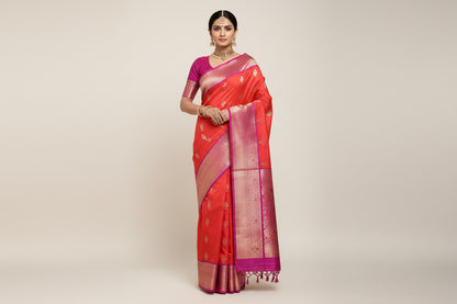 Pure Kanchipuram Silk Saree Peachish Pink Colour with Pink Boder