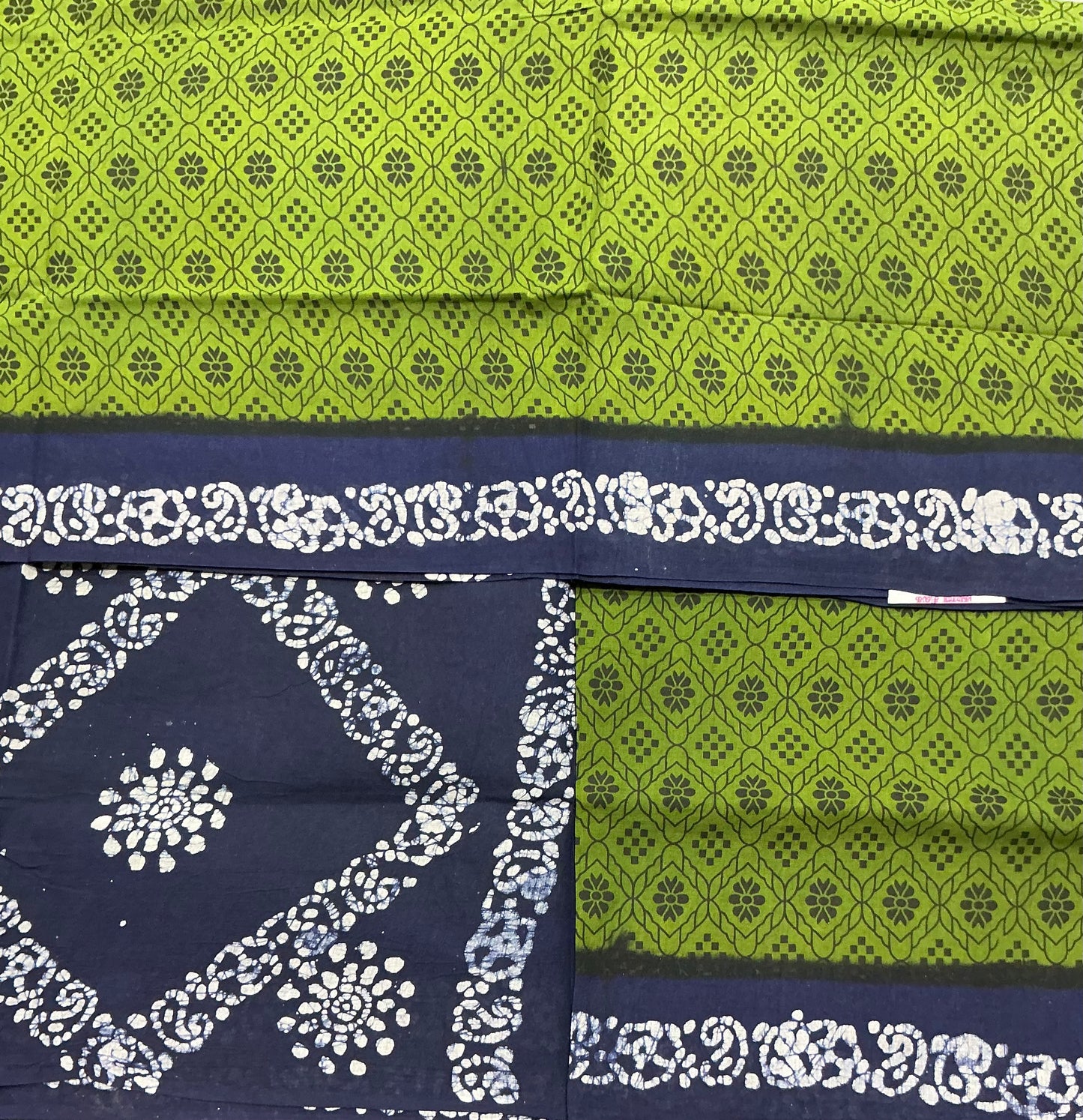 Chettinad Sungudi Cotton Olive Green Colour with Navy Blue Colour Border