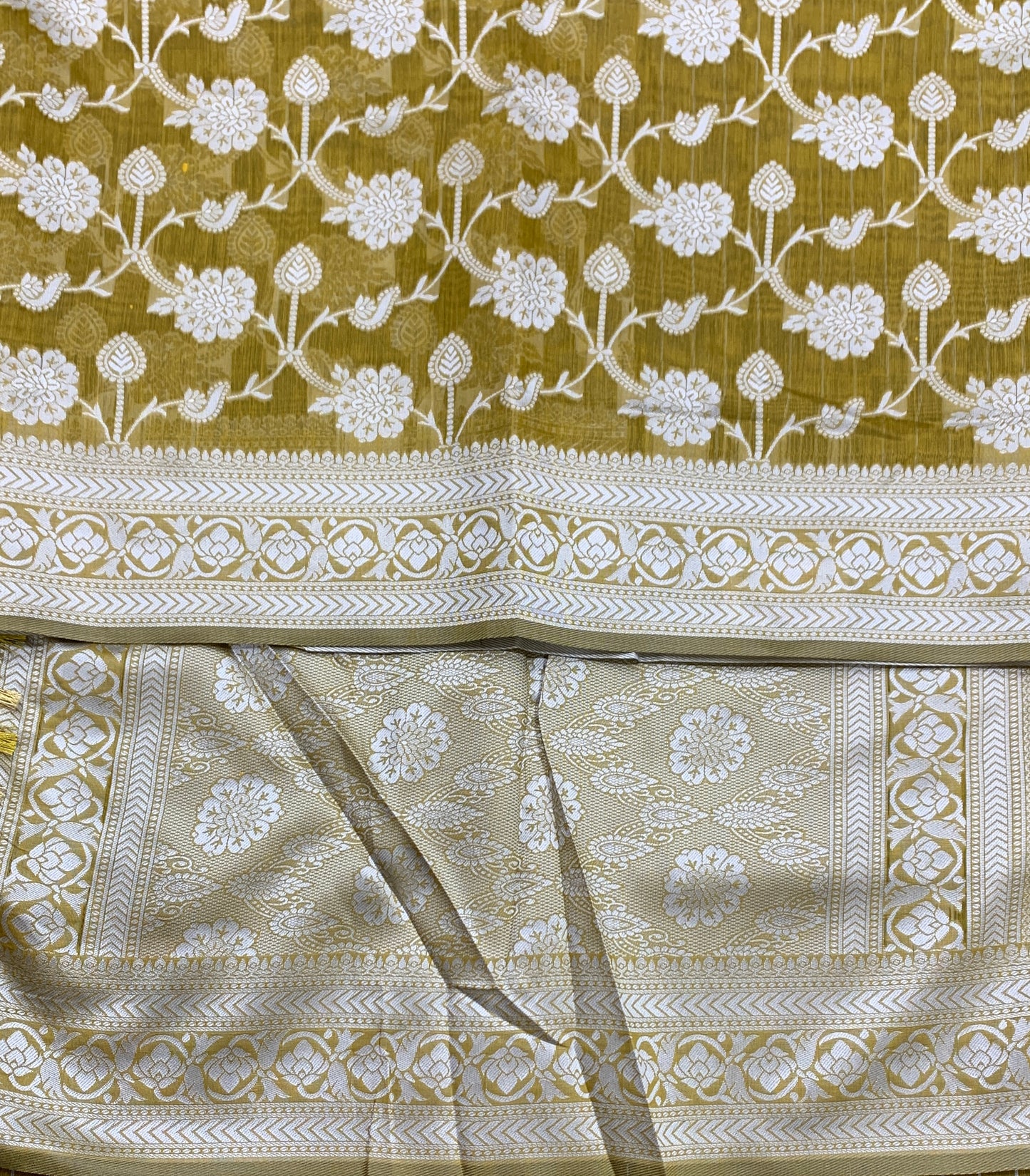 Banaras Katan Saree Pasi Payaru Green Colour with Katan Work Border