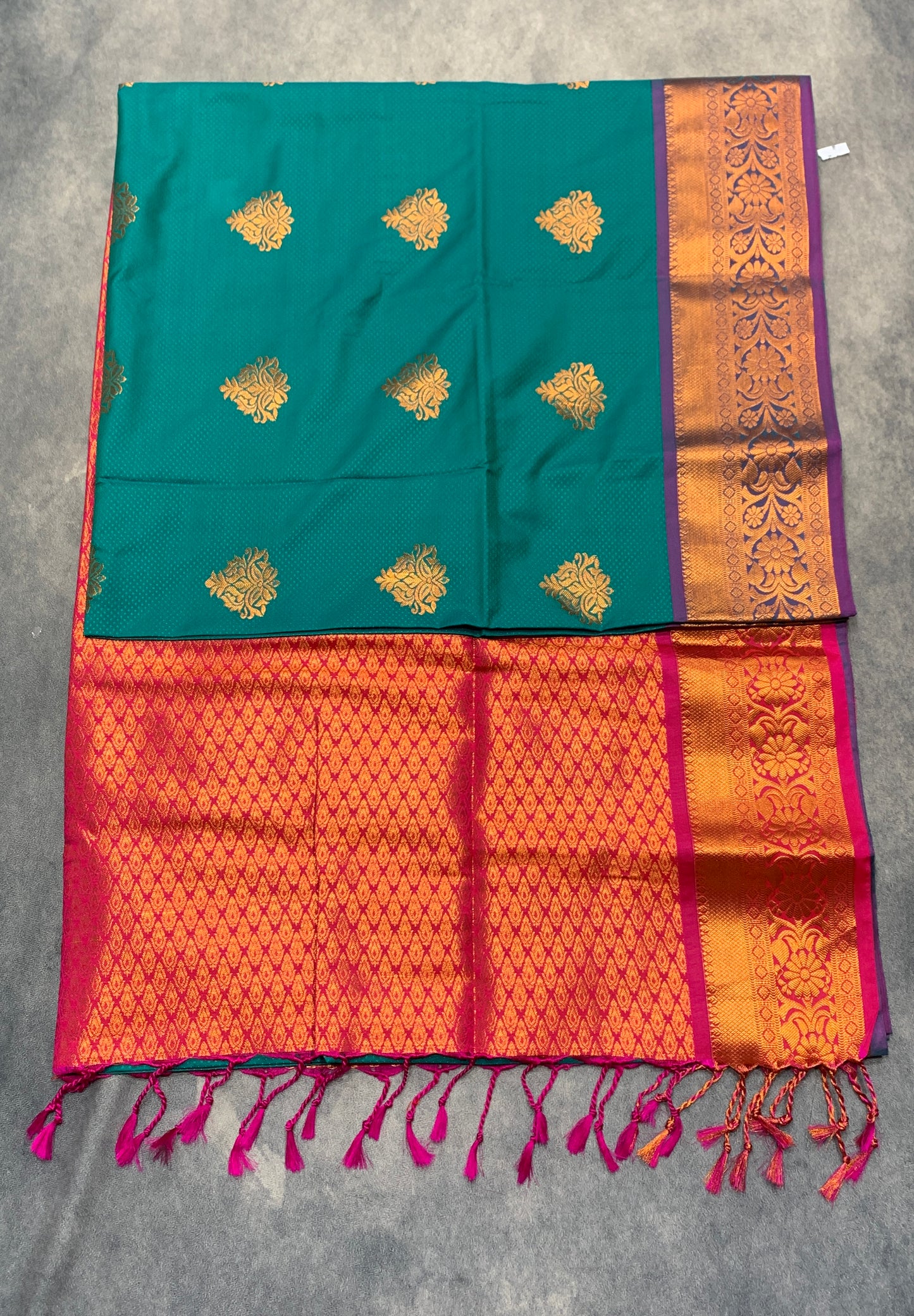 Soft Vegan Silk Saree Rama Green Colour with Pink and Copper Border