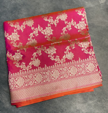 Pure Banaras Silk Saree Rani Pink (Dual Tone)Colour with Beautifully Crafted Floral Banarasi border