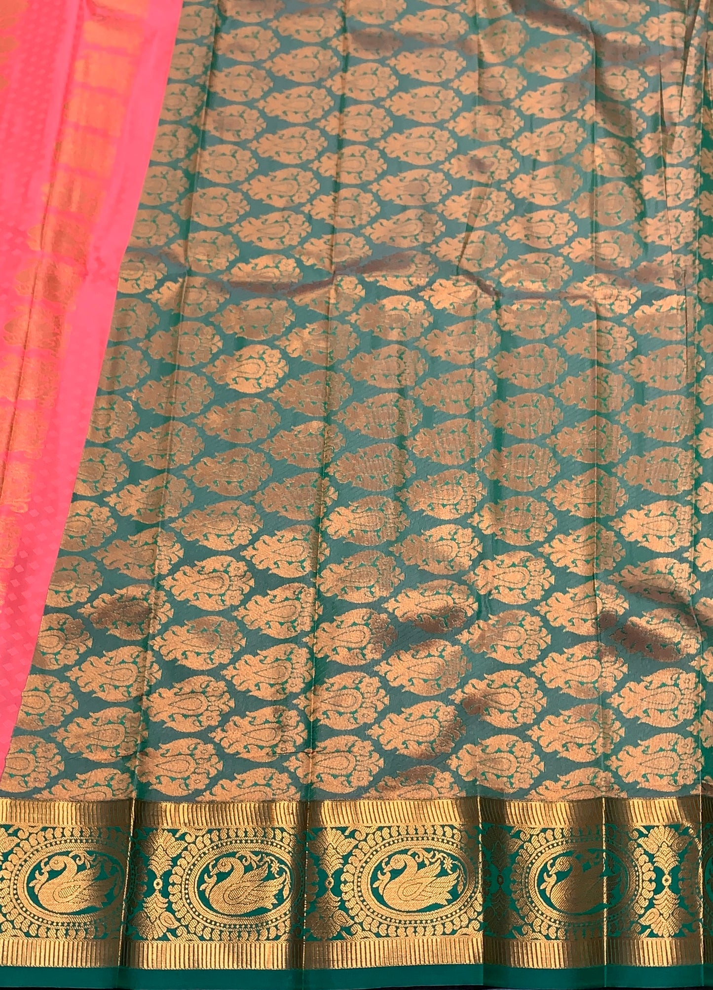 Vegan Silk Saree Peach Pink Colour with Onion Pink and Copper Border