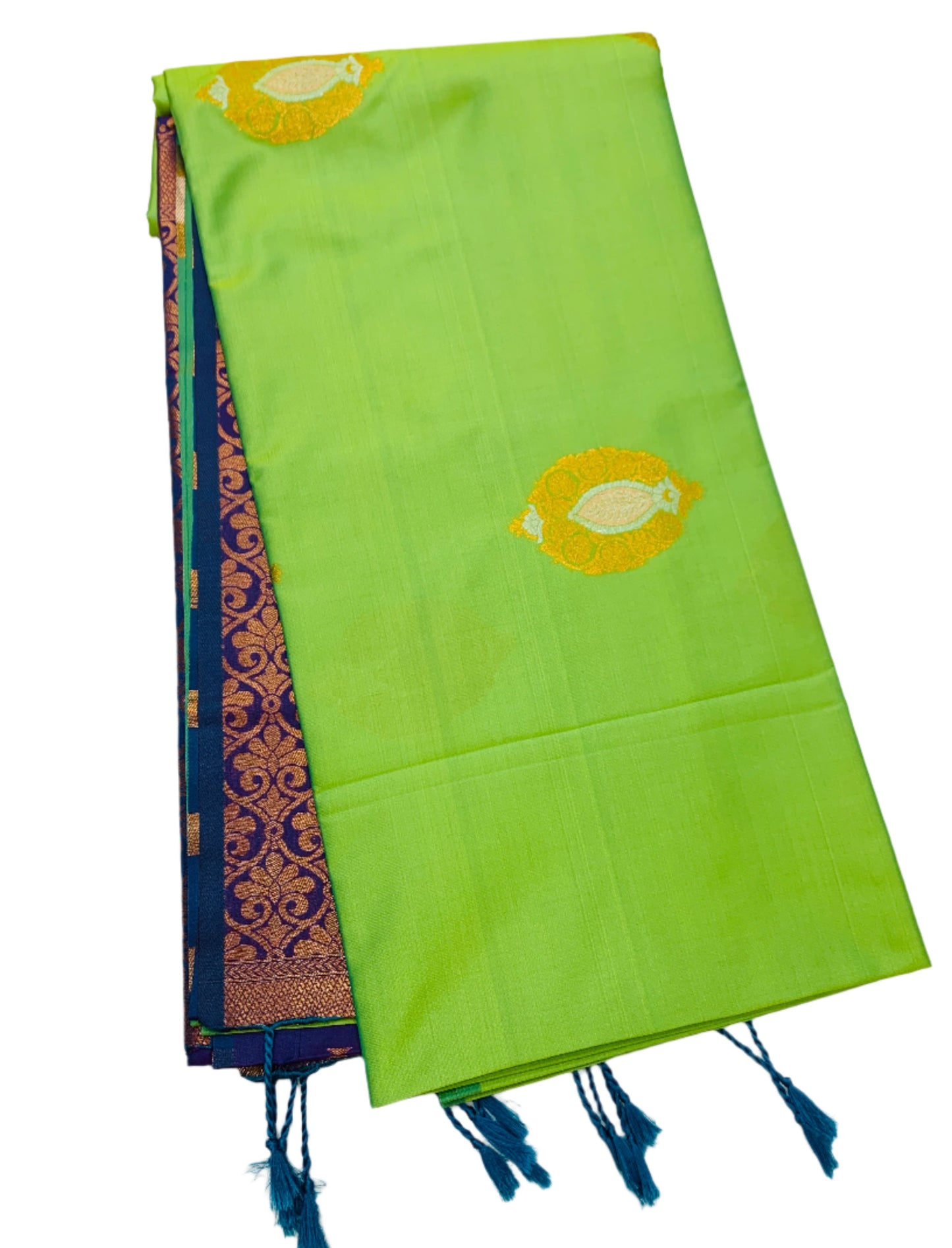 Soft Vegan Silk Saree Apple Green Colour with Border Less