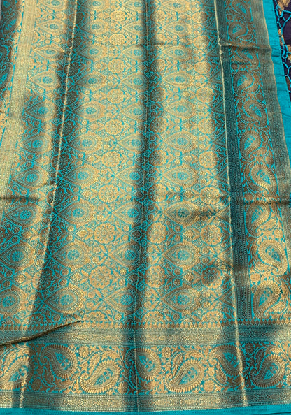 Crepe Saree Navy Blue Colour with Sky Blue Border
