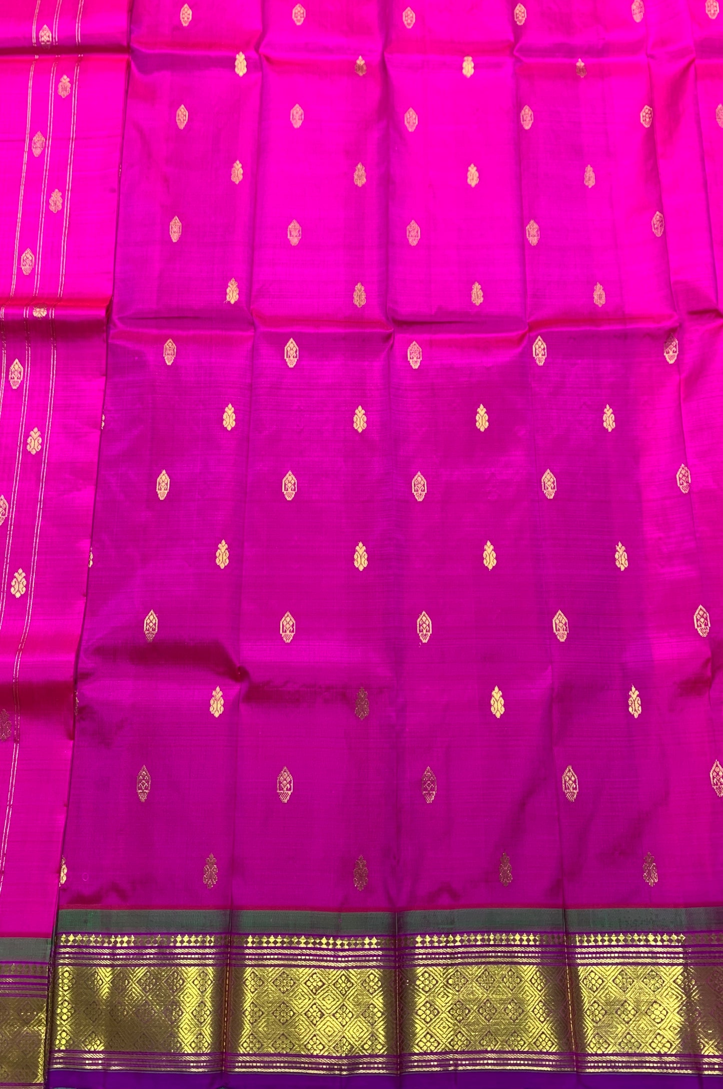 Pure Kanchipuram Silk Saree Pink Colour with Purple and Gold Zari Border