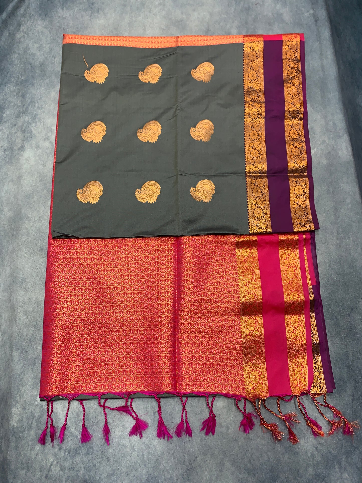 Soft Vegan Silk Saree Gray Colour with Rettai Pettu Border