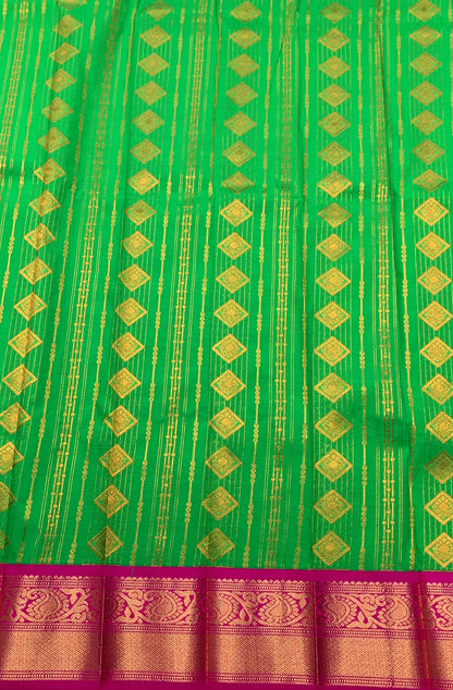 Vegan Silk Saree Light Green Colour Saree with Pink Colour Contrast Border