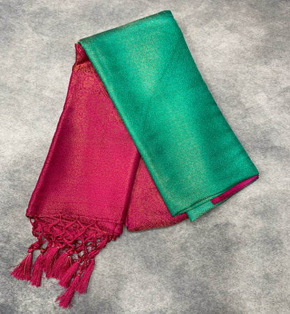 Soft Silk Saree Sapphire Colour with Pink Colour Pallu