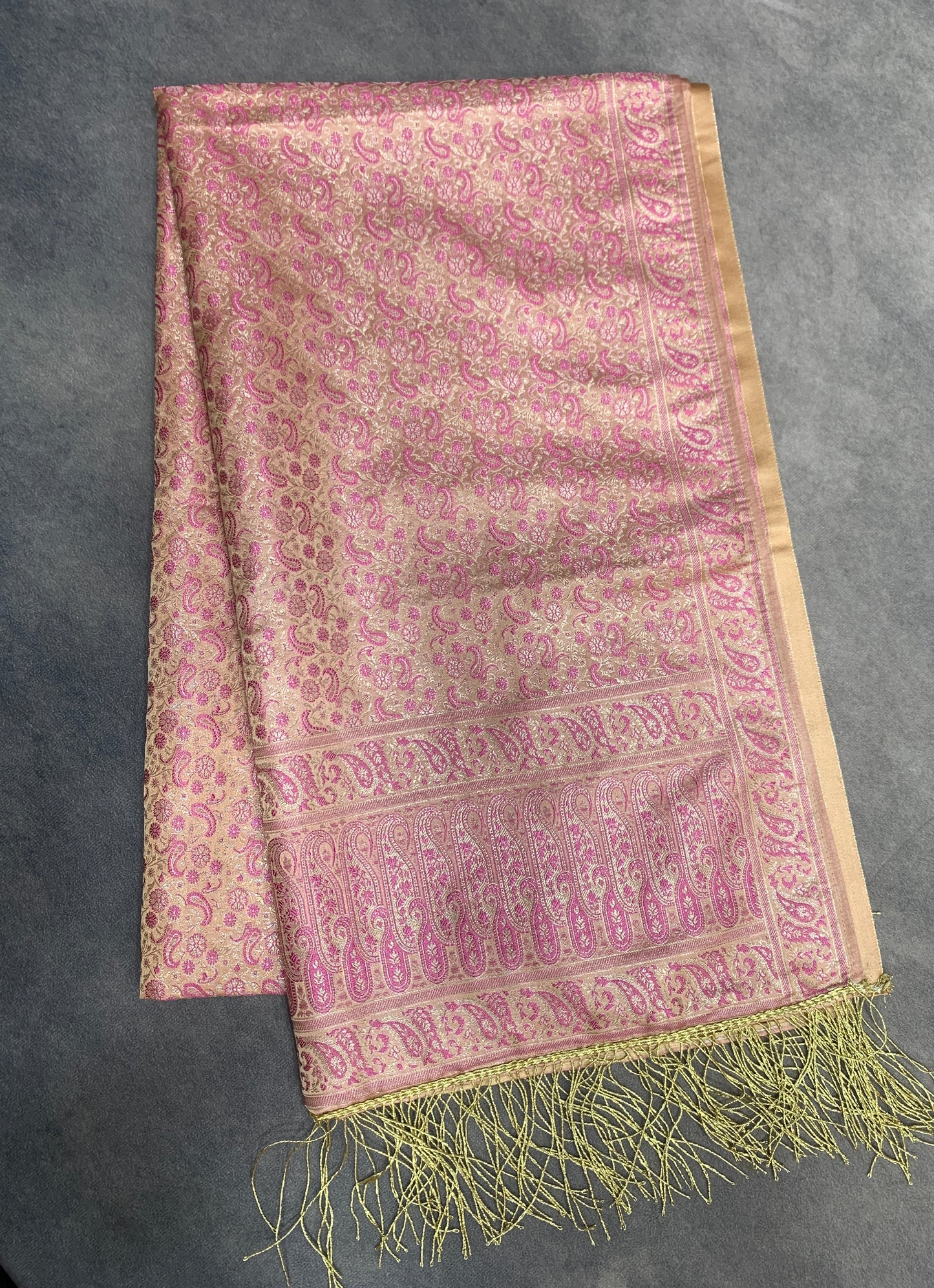 Baby Pink Colour Facilitation Shawl Ponnadai