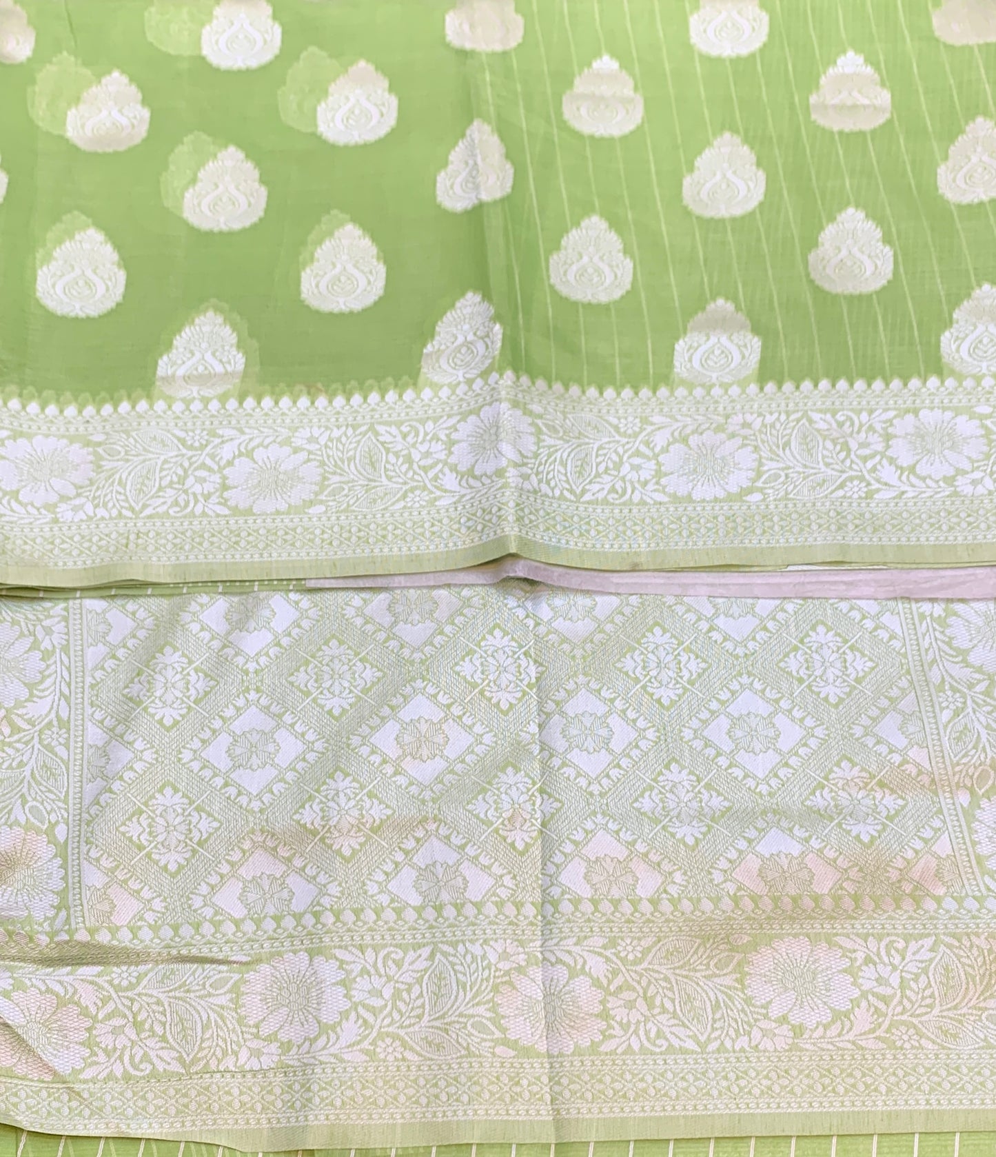 Banaras Katan Saree Apple Green Colour with Katan Work Border