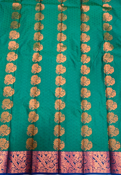 Vegan Silk Saree Green Colour with Copper and Blue Border