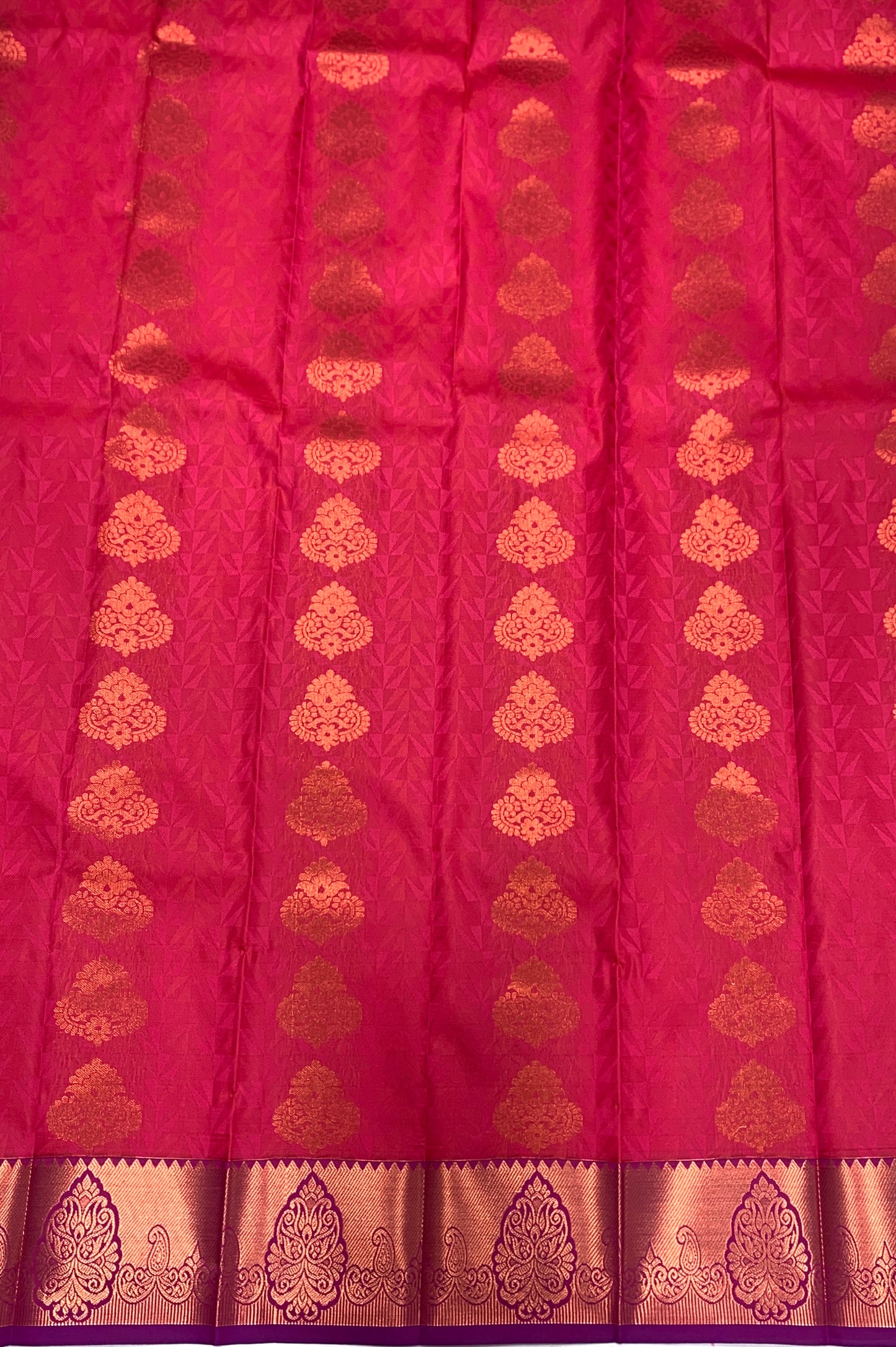 Vegan Silk Saree Pinkish Red Colour with Copper Border