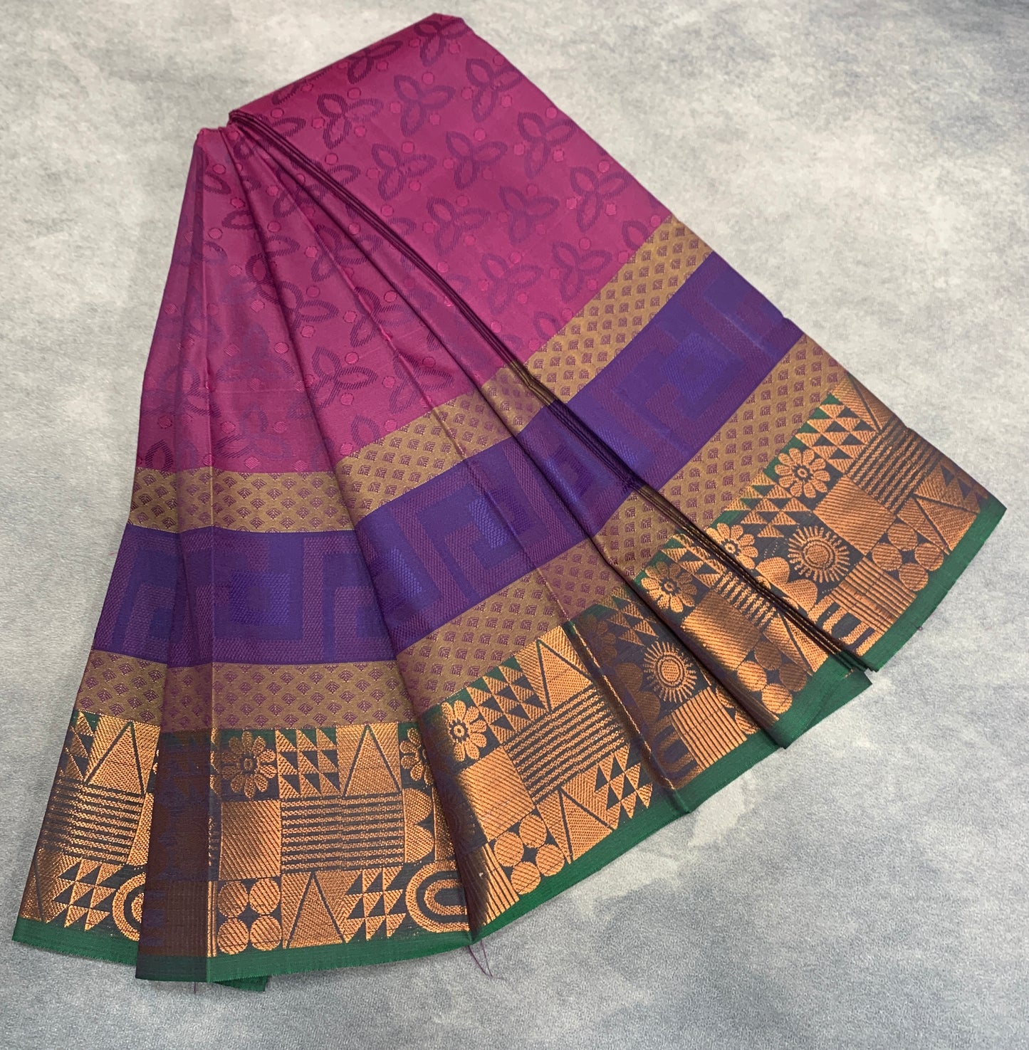 Synthetic Cotton Saree Magenta Colour with Copper Border