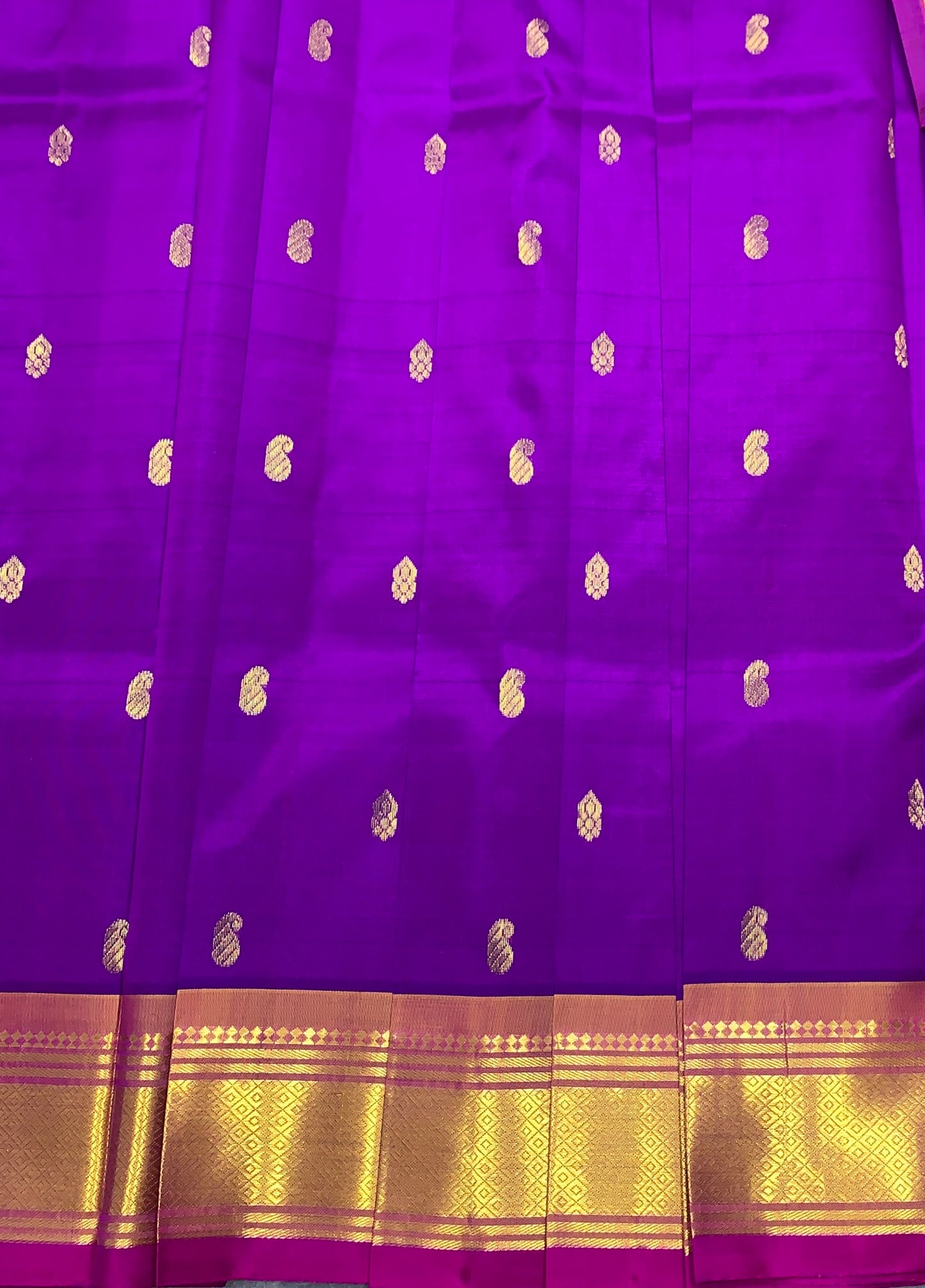 Pure Kanchipuram Silk Saree Purple Colour Shade with Golden Zari Border