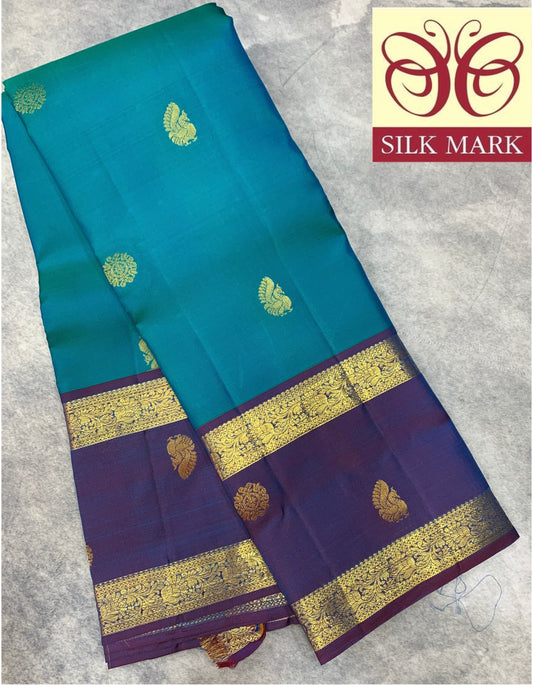 Pure Kanchipuram Silk Saree Peacock Green Colour with Rettai Pettu Border