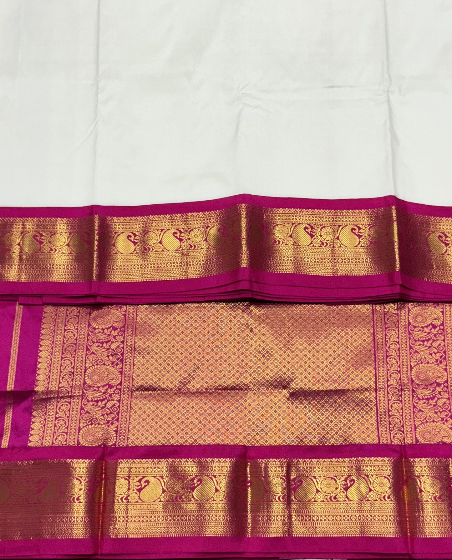 Pure Kanchipuram Silk Saree White Colour with Pink Colour Border