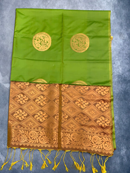 Art Silk Saree Olive Green Colour with Borderless