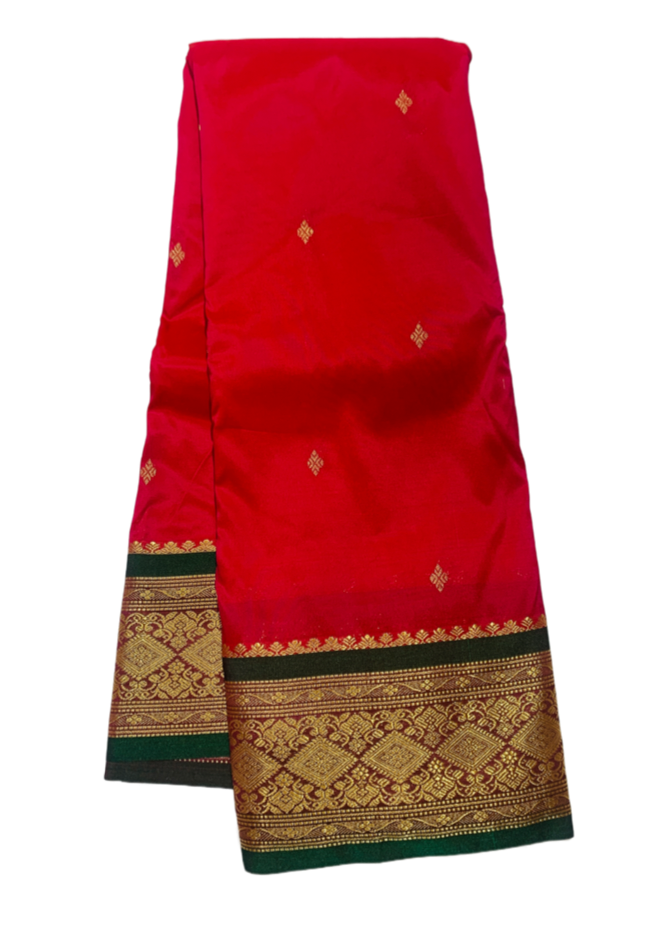 Red shade saree with Sliver and Dark Green Border