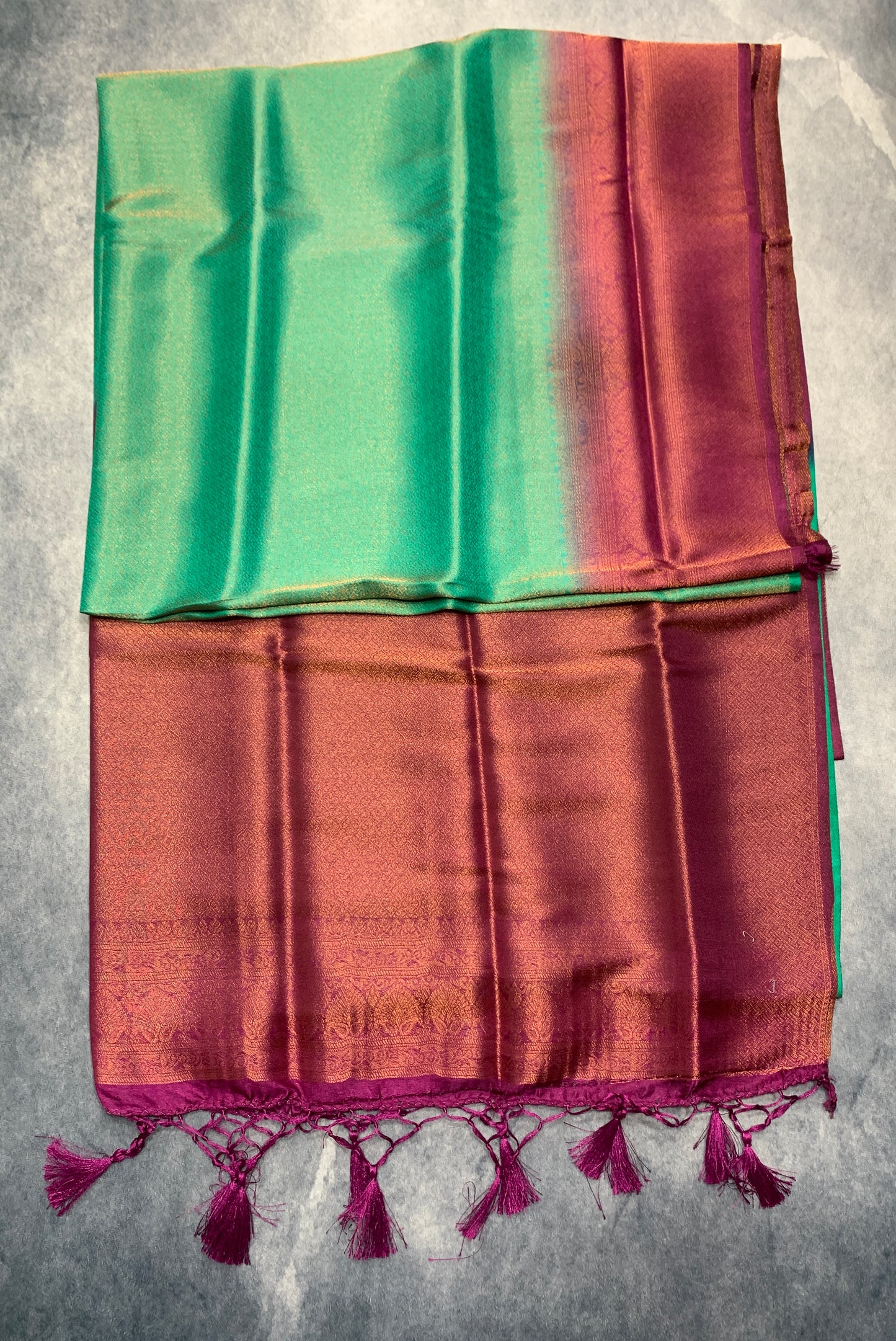 Soft Silk Saree Sapphire Colour with Beetroot Colour Pallu