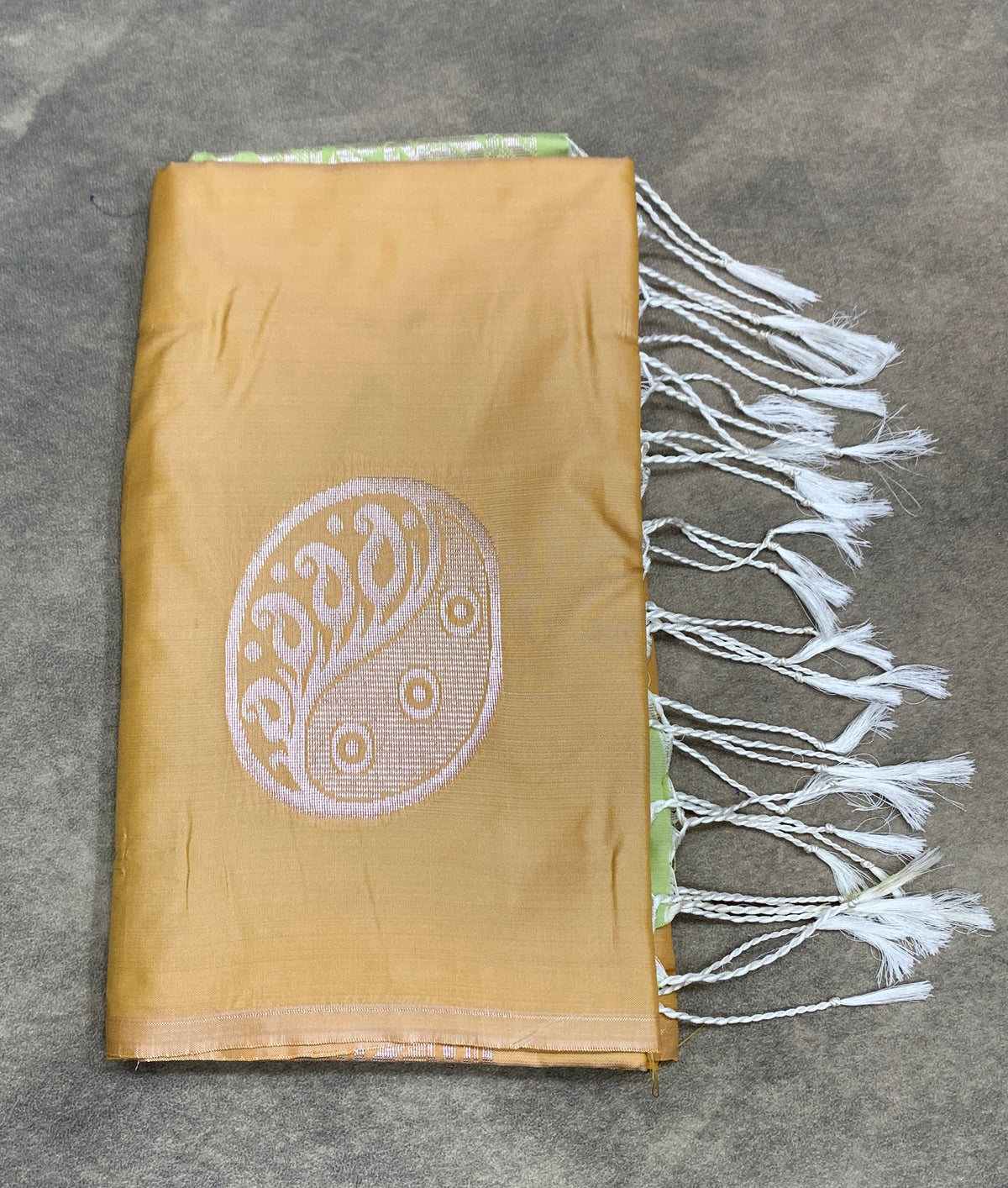 Art Silk Saree Antique gold Colour with Borderless