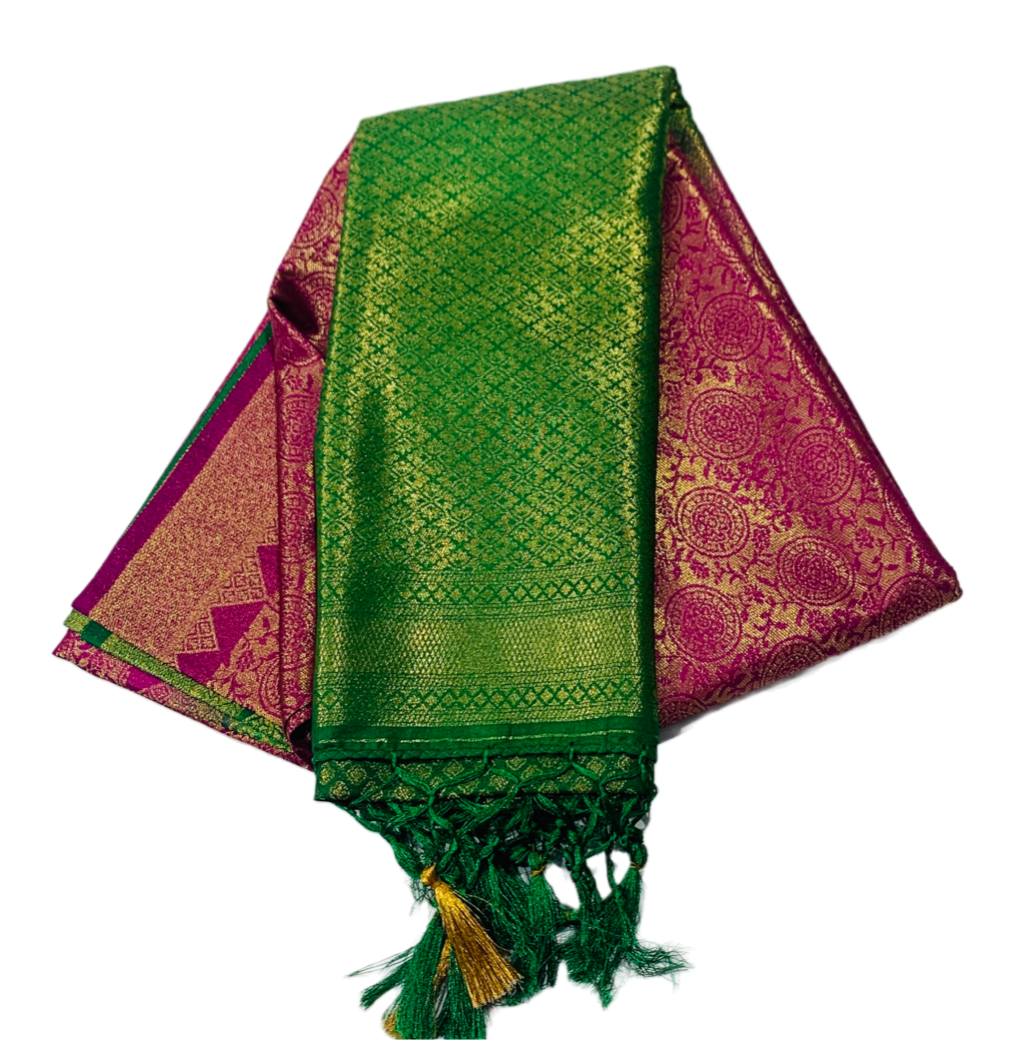 Pink shade kuberra pattu with Light Green Pallu