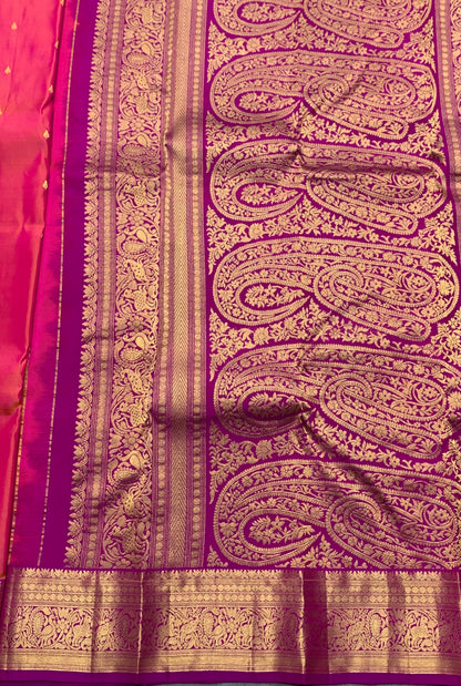 Pure Kanchipuram Silk Saree Dual Colour with Contrasting Magenta Border and Gold Detailing