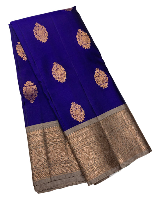Pure Kanchipuram Silk Blue Colour with Eggshell Colour Border