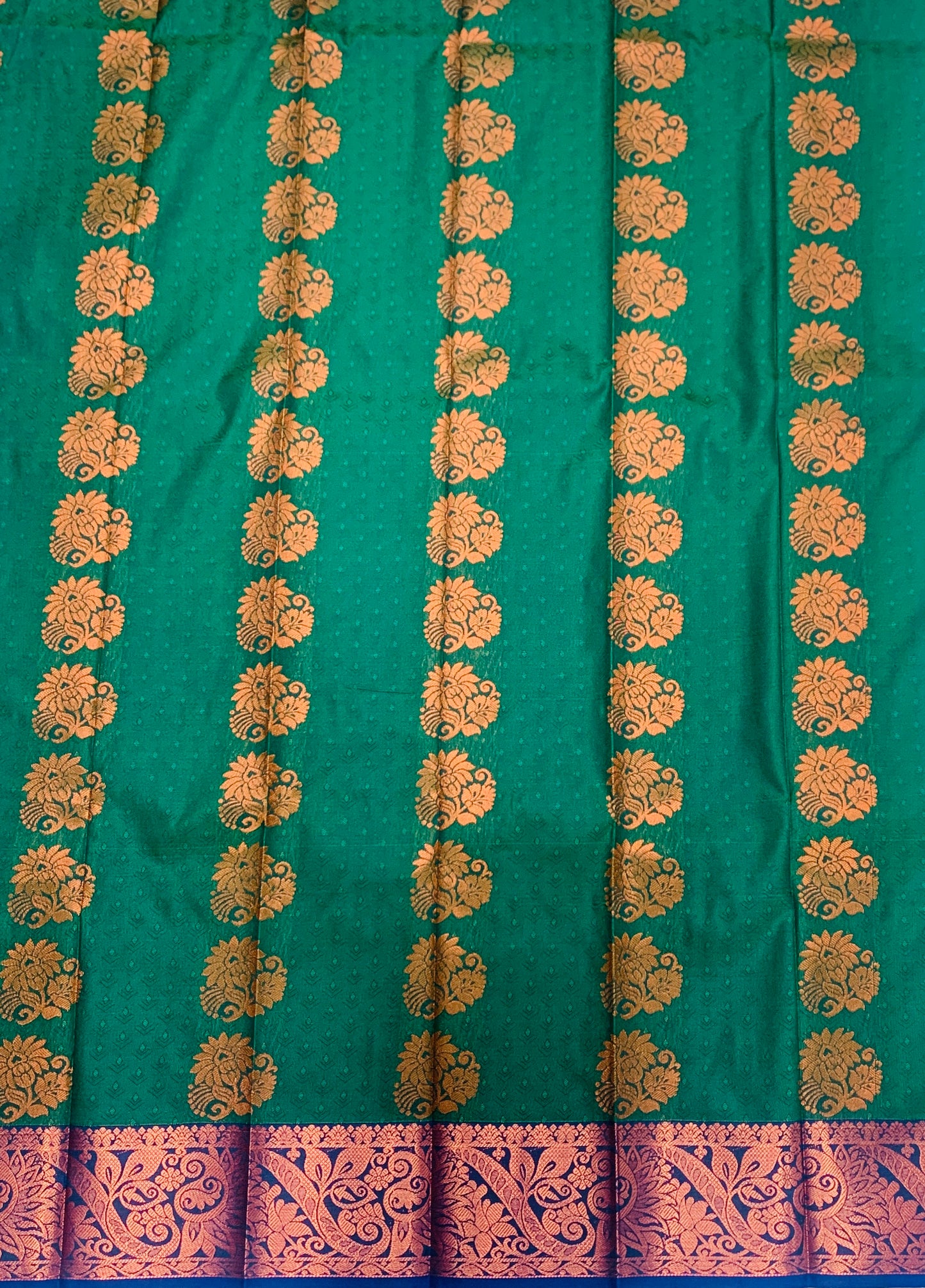 Vegan Silk Saree Green shade with Copper Border