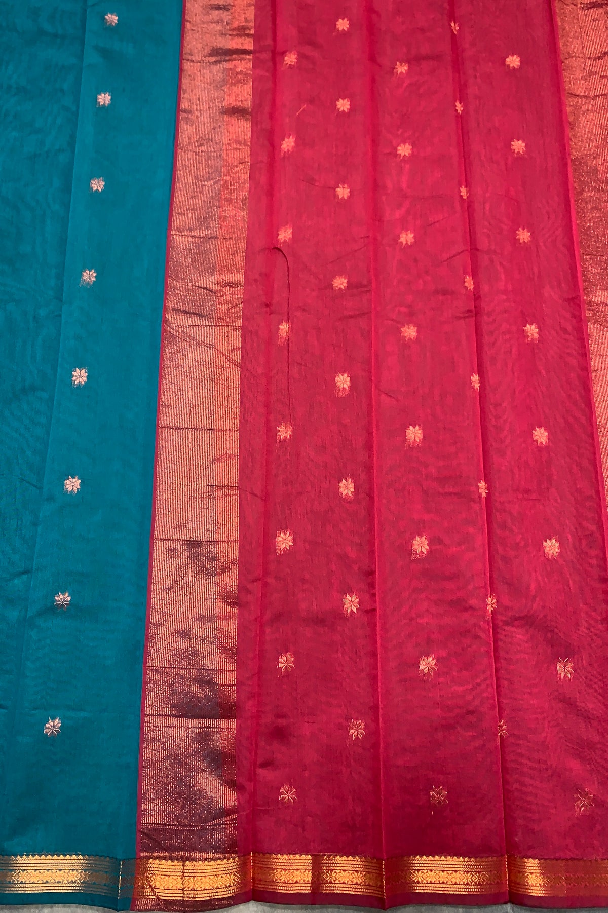 Peacock Green Colour Silk Cotton Saree with Copper Zari Border